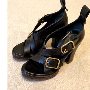 Chloe Daisy Platform Sandals